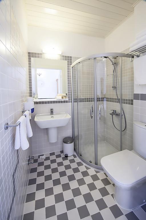 Quarante Hotel - Adult Only ボズカーダ 部屋 写真